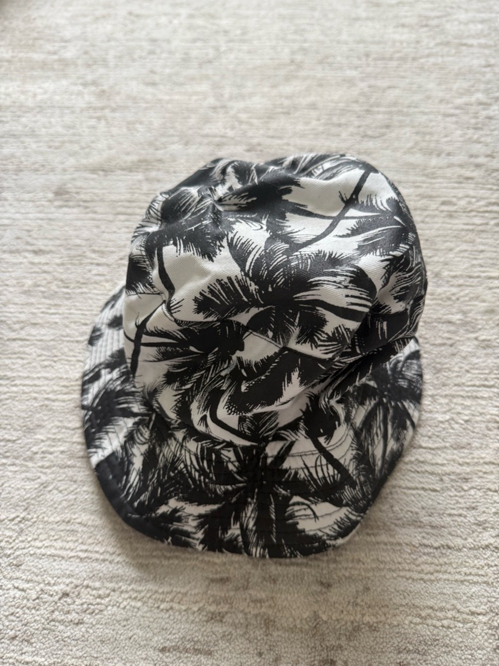 Monochrome Palm Print Bucket Hat - Picture 4 of 4